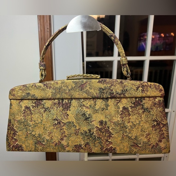 VINTAGE: Crown Lewis | floral brocade tapestry handbag. - Picture 12 of 16